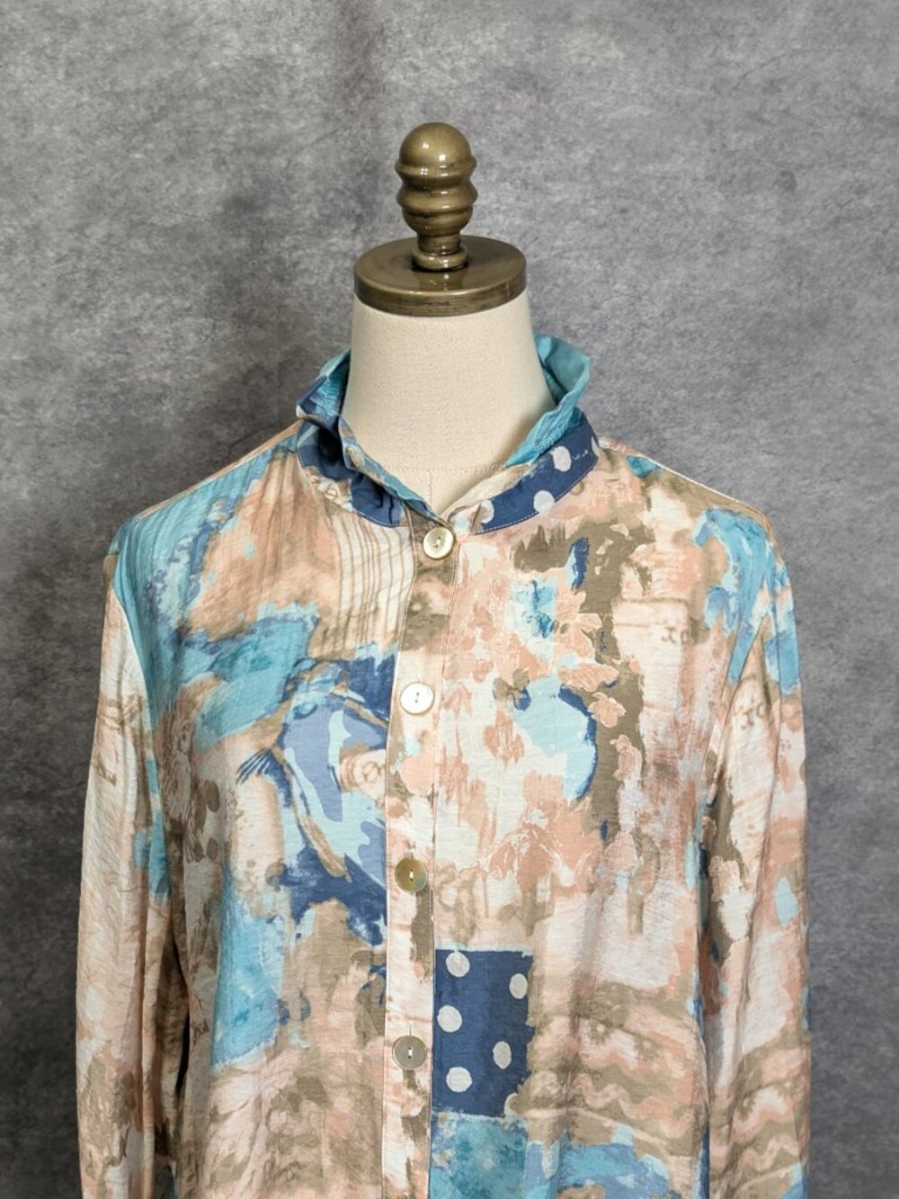 Multiples Wired Collar Tunic Size L Blue Abstract Button Front Shirt Artsy - Picture 4 of 7